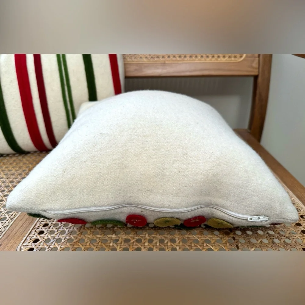 (Set/2) Crate & Barrel Wool Holiday “Cheer” & “Gabriel”Pillows Ivory Red Green